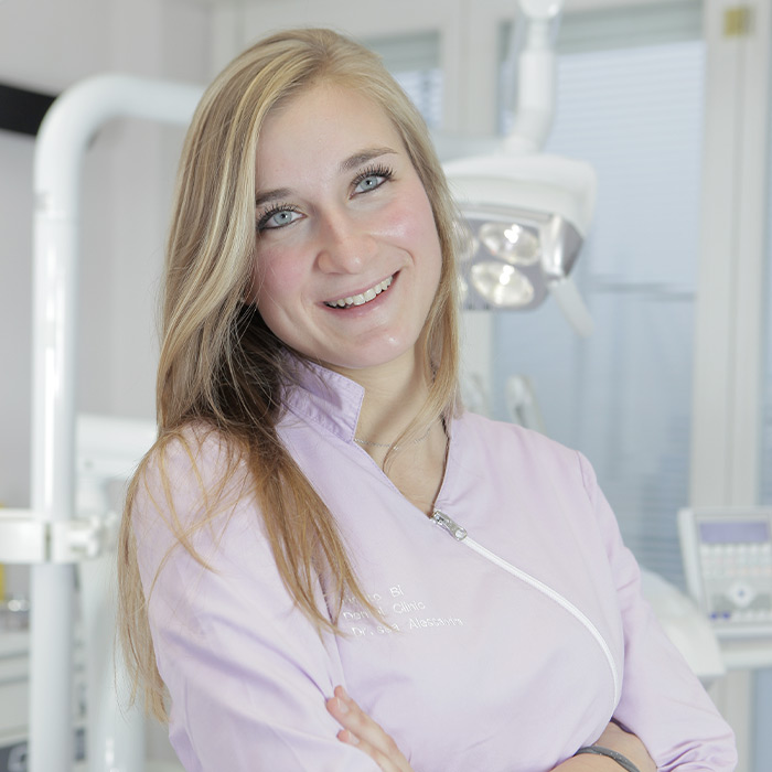 Dott.ssa Alessandra Nardella | Igienista dentale | Equipe